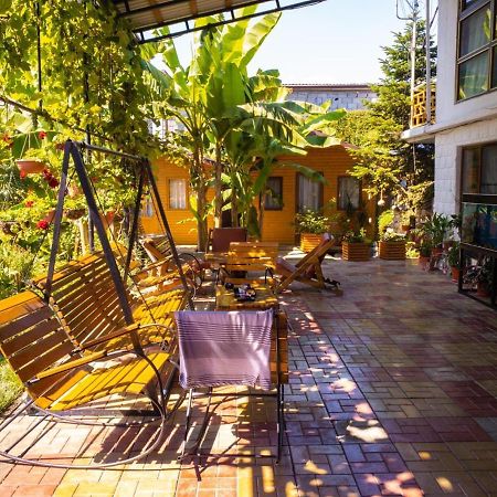 Гостевой Дом У Левы Otel Gagra Dış mekan fotoğraf