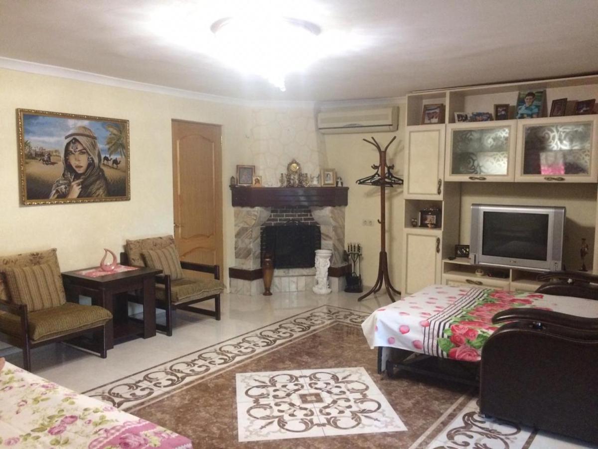 Гостевой Дом У Левы Otel Gagra Dış mekan fotoğraf