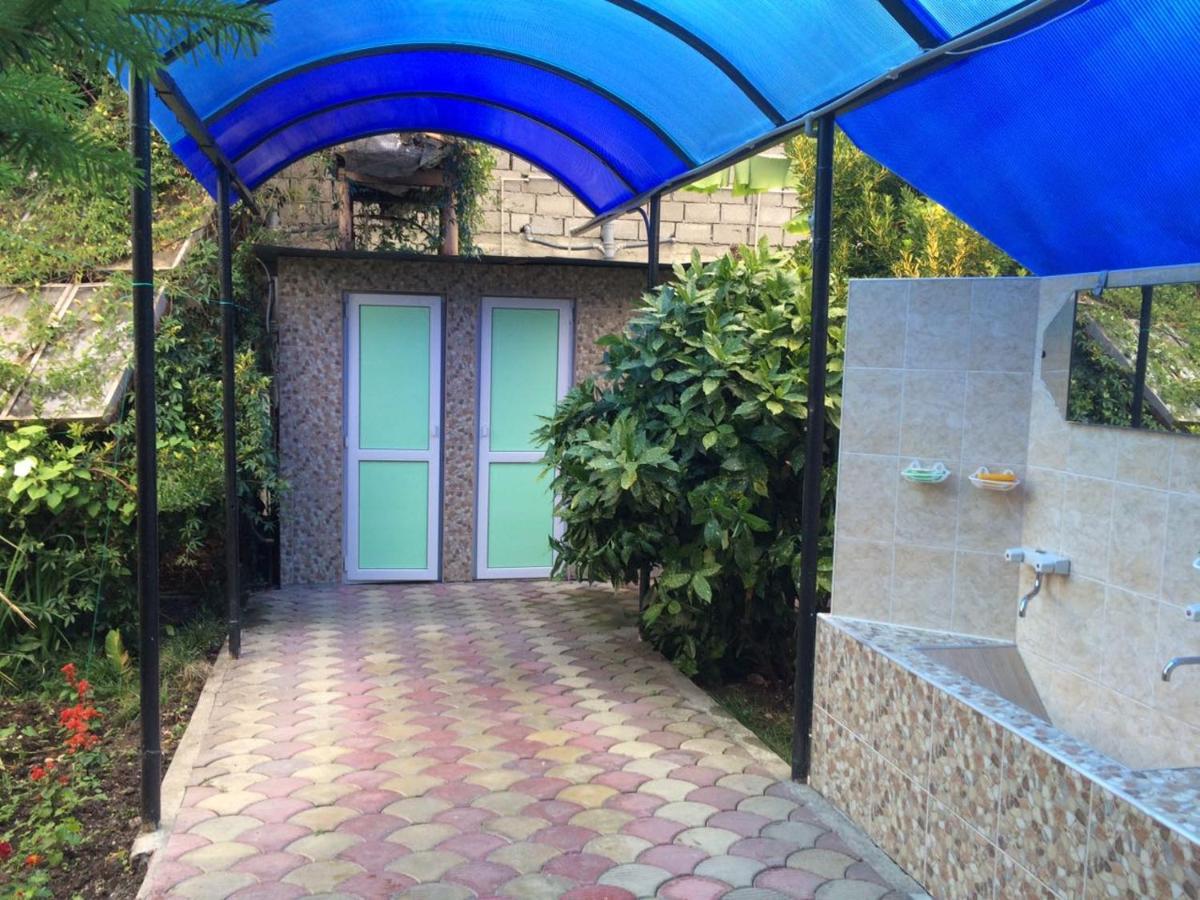 Гостевой Дом У Левы Otel Gagra Dış mekan fotoğraf