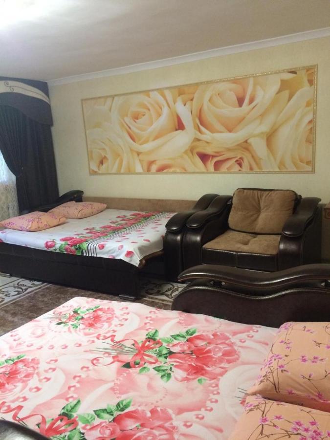 Гостевой Дом У Левы Otel Gagra Dış mekan fotoğraf