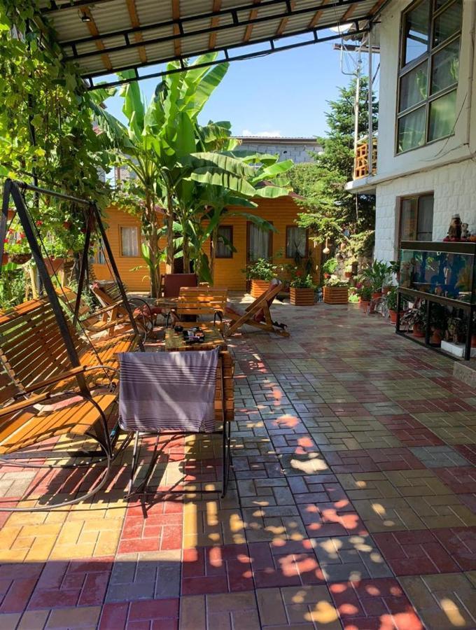 Гостевой Дом У Левы Otel Gagra Dış mekan fotoğraf