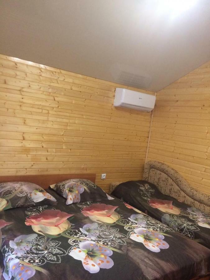 Гостевой Дом У Левы Otel Gagra Dış mekan fotoğraf